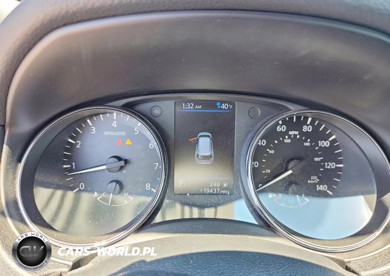2019 Nissan Rogue S VIN:5N1AT2MT3KC818654 - 9