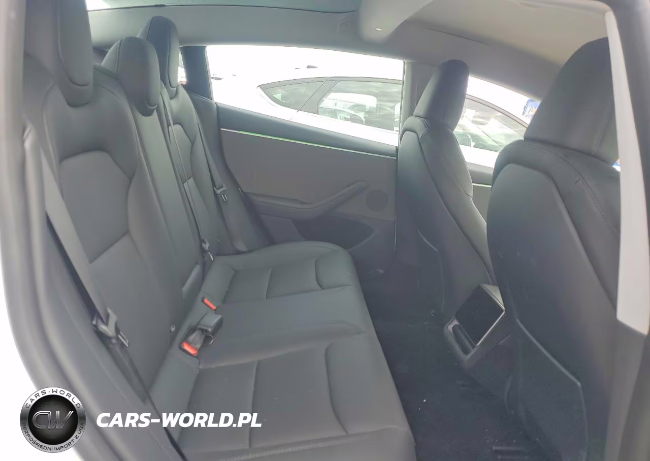 2025 Tesla Model 3 VIN:5YJ3E1EA9SF078951 - 10