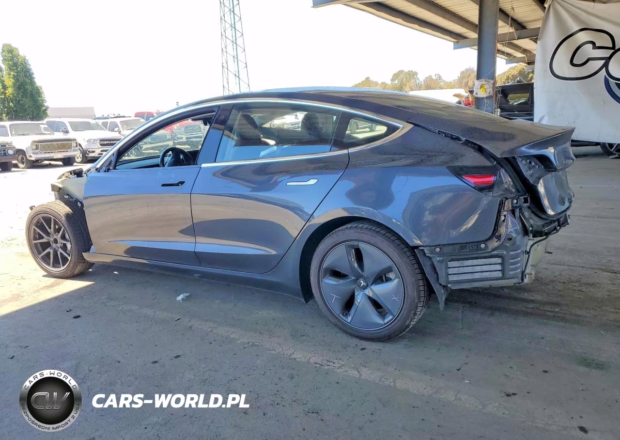 2018 Tesla Model 3 VIN:5YJ3E1EA9JF102079 - 2