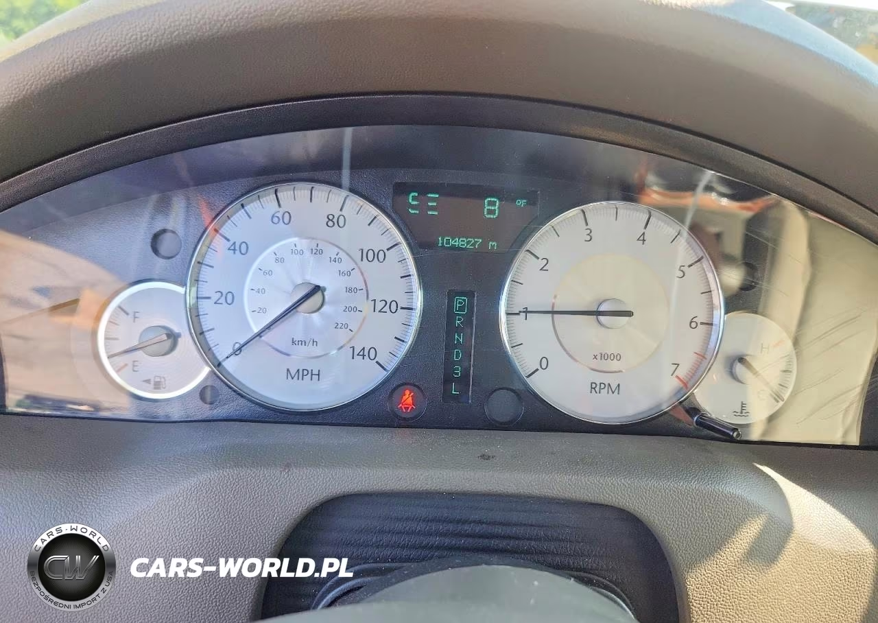 2009 Chrysler 300 Limited VIN:2C3KA33V69H604065 - 9