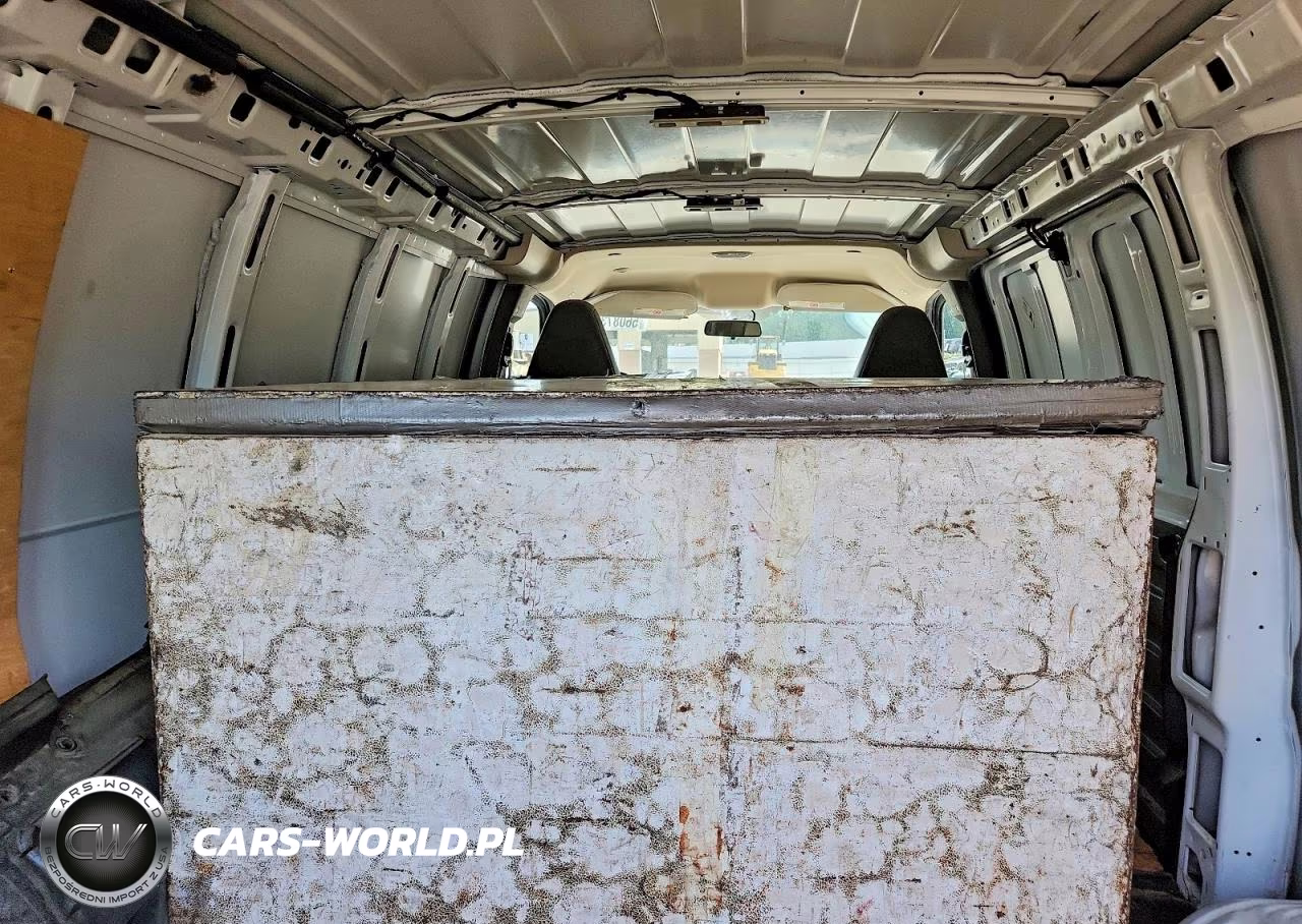2021 Chevrolet Express 2500 Cargo Delivery Van VIN:1GCWGAFP2M1191422 - 10