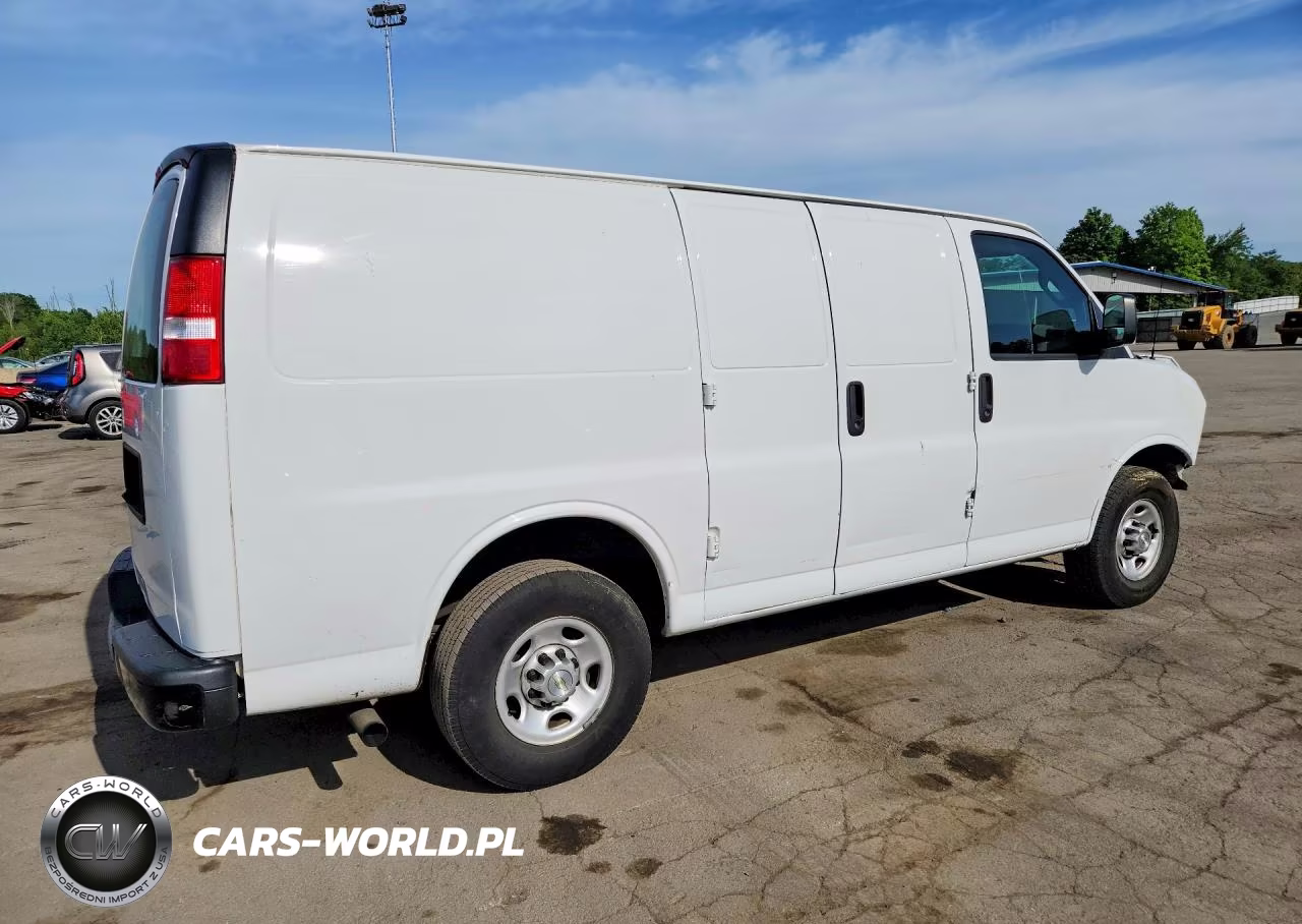 2021 Chevrolet Express 2500 Cargo Delivery Van VIN:1GCWGAFP2M1191422 - 3
