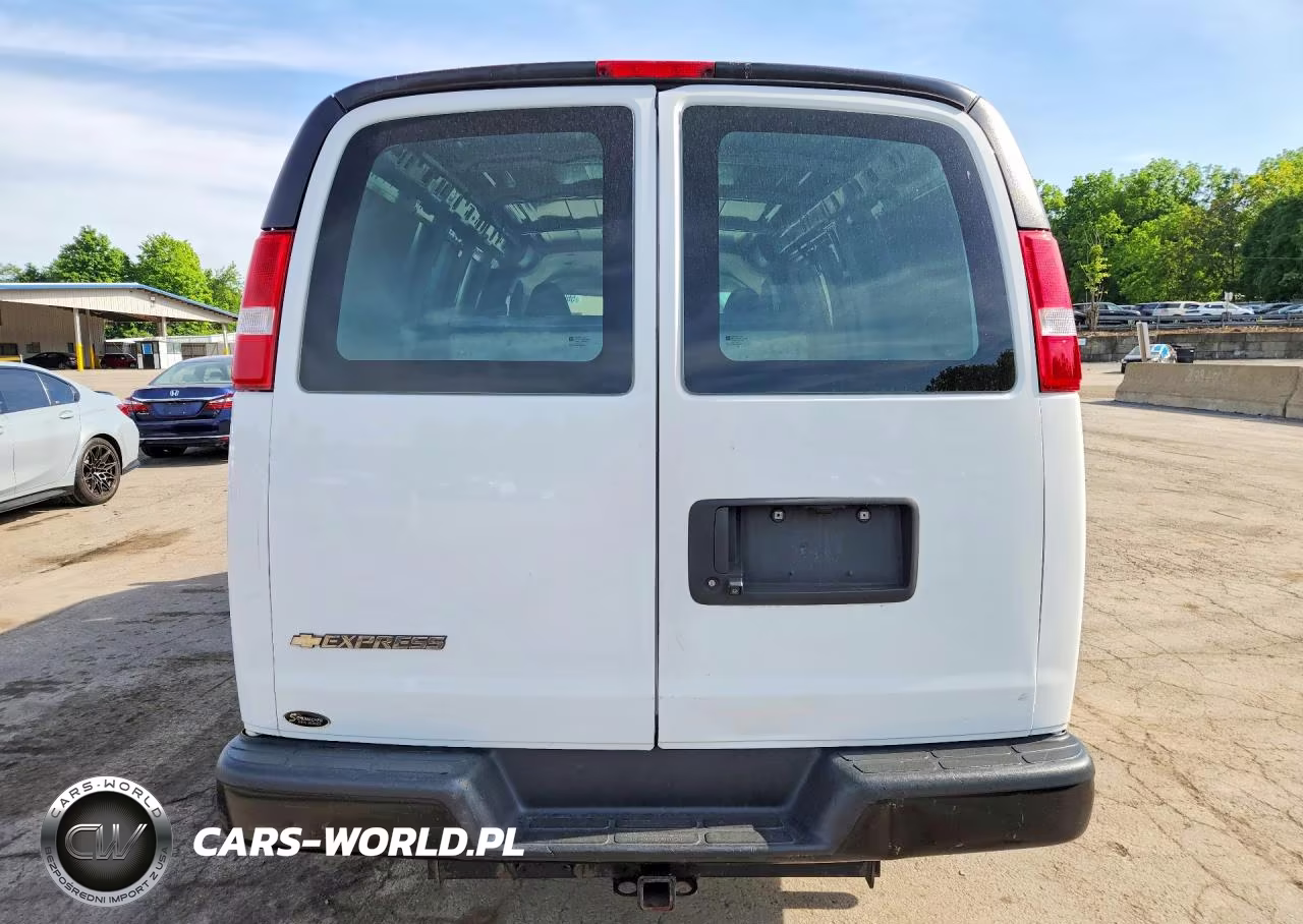 2021 Chevrolet Express 2500 Cargo Delivery Van VIN:1GCWGAFP2M1191422 - 6