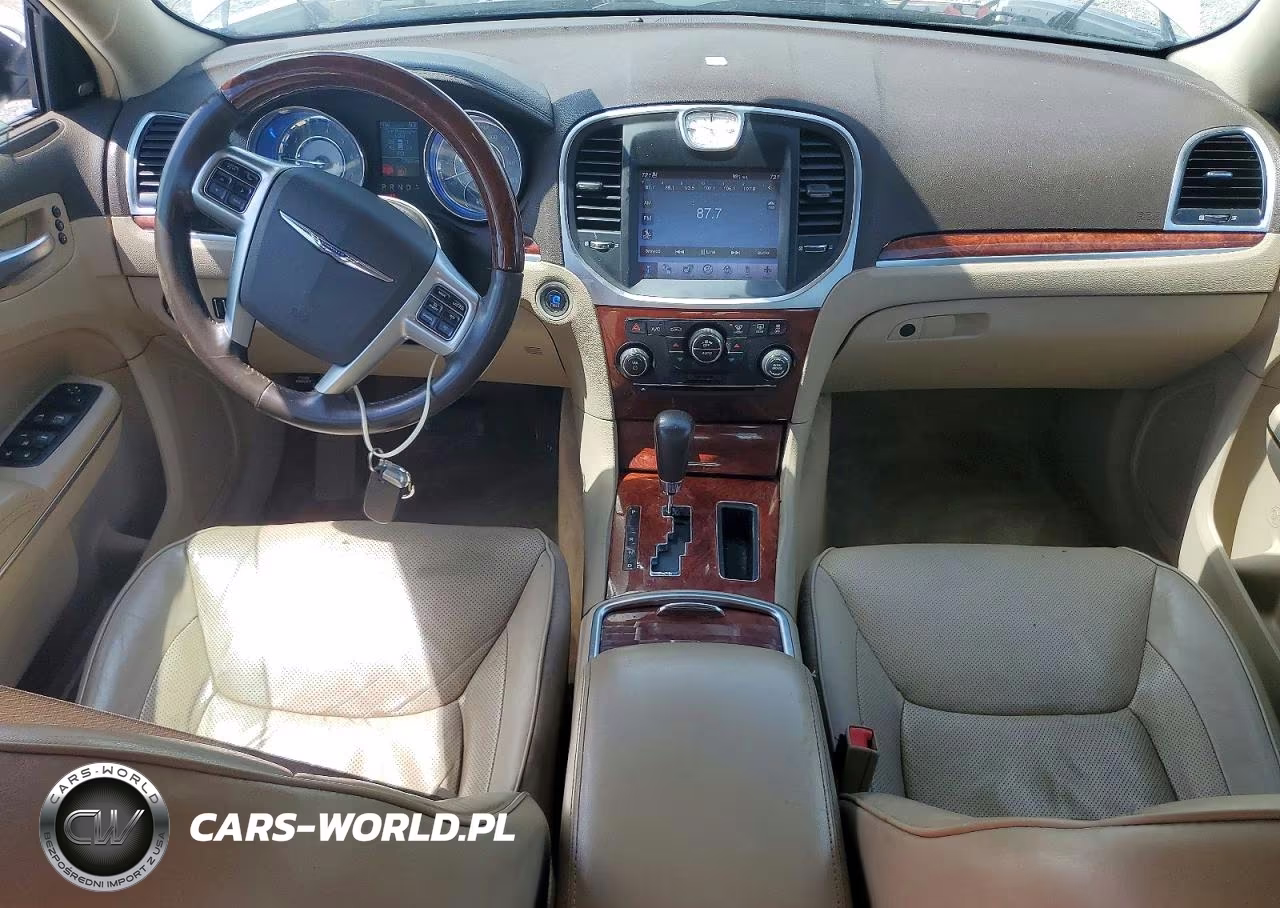 2011 Chrysler 300C VIN:2C3CA6CTXBH530160 - 8