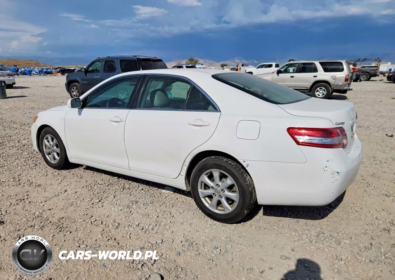 2011 Toyota Camry Le VIN:4T1BF3EK4BU761561 - 2