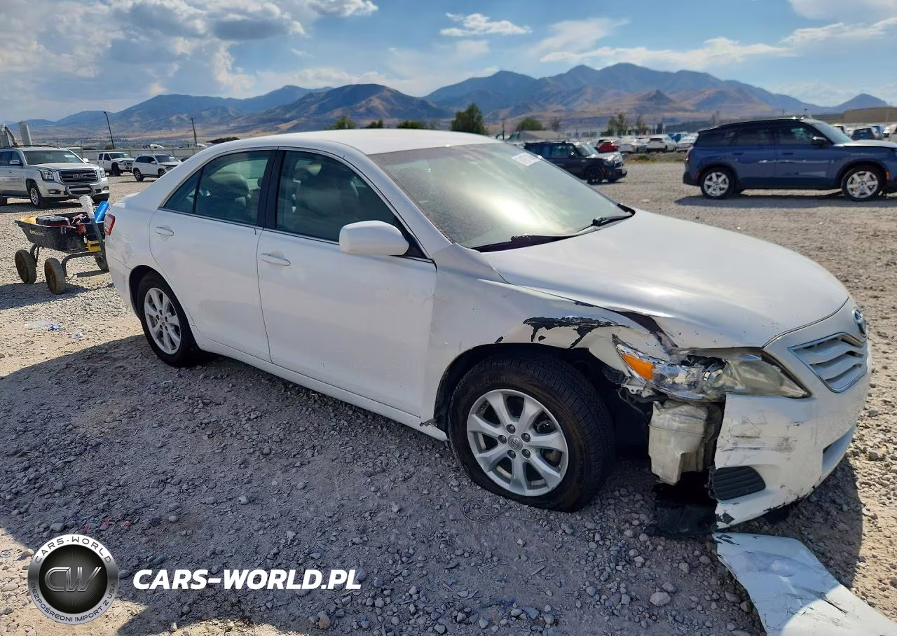 2011 Toyota Camry Le VIN:4T1BF3EK4BU761561 - 4