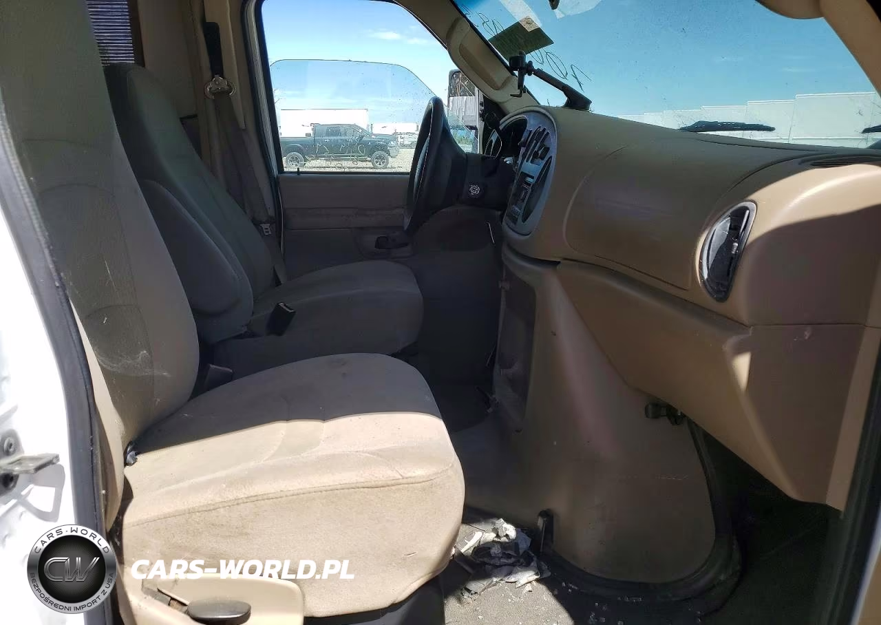 2008 Ford Econoline E350 Super Duty Cutaway Van VIN:1FDWE35S98DB25361 - 5