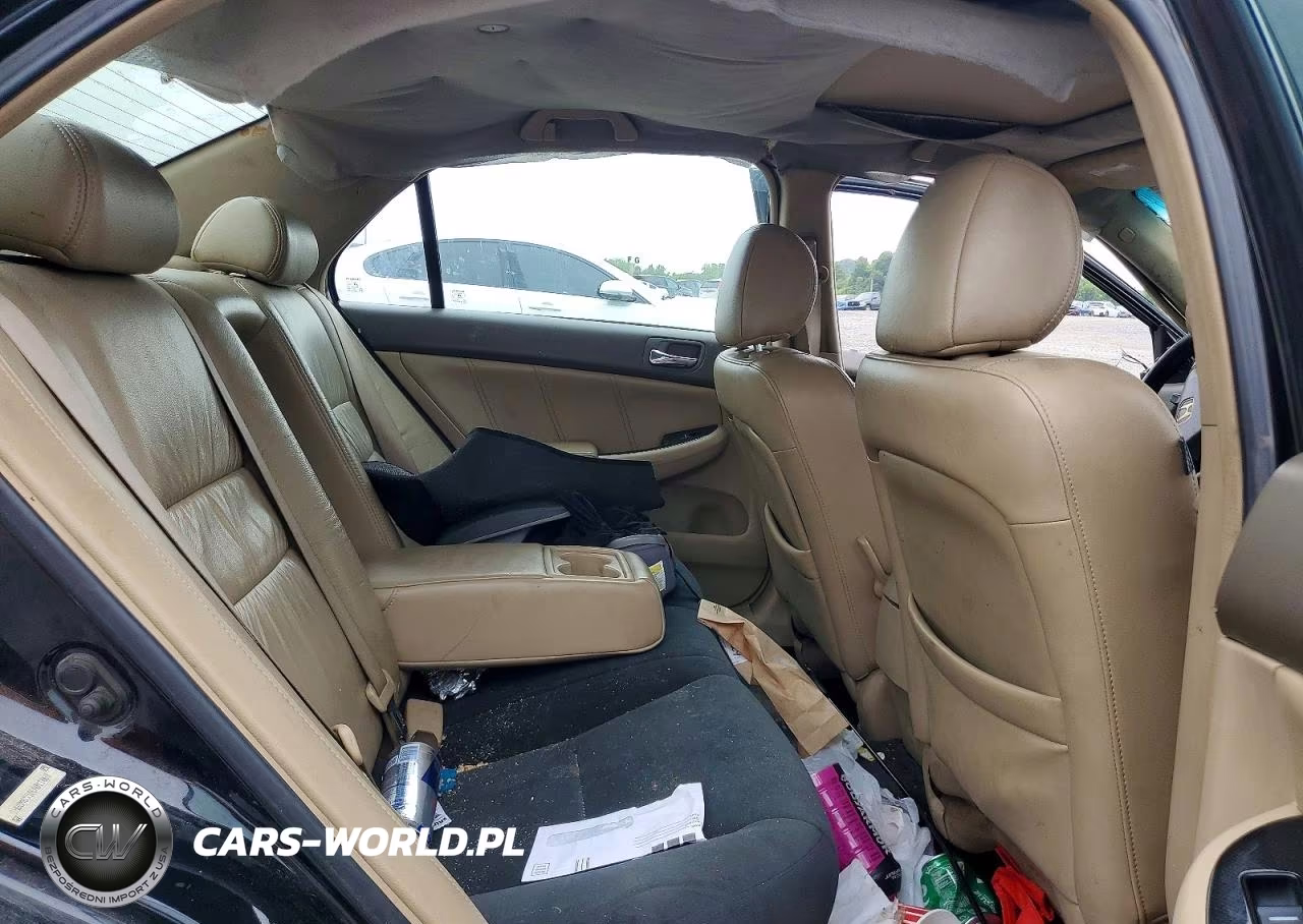 Honda Accord VIN:1HGCM65506A011660 - 10