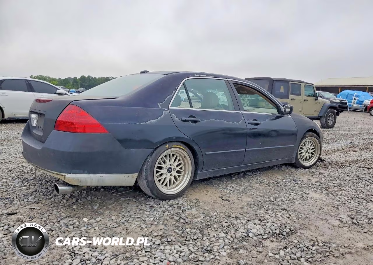 Honda Accord VIN:1HGCM65506A011660 - 3