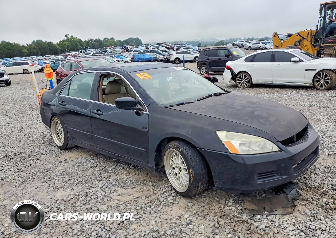 Honda Accord VIN:1HGCM65506A011660 - 4