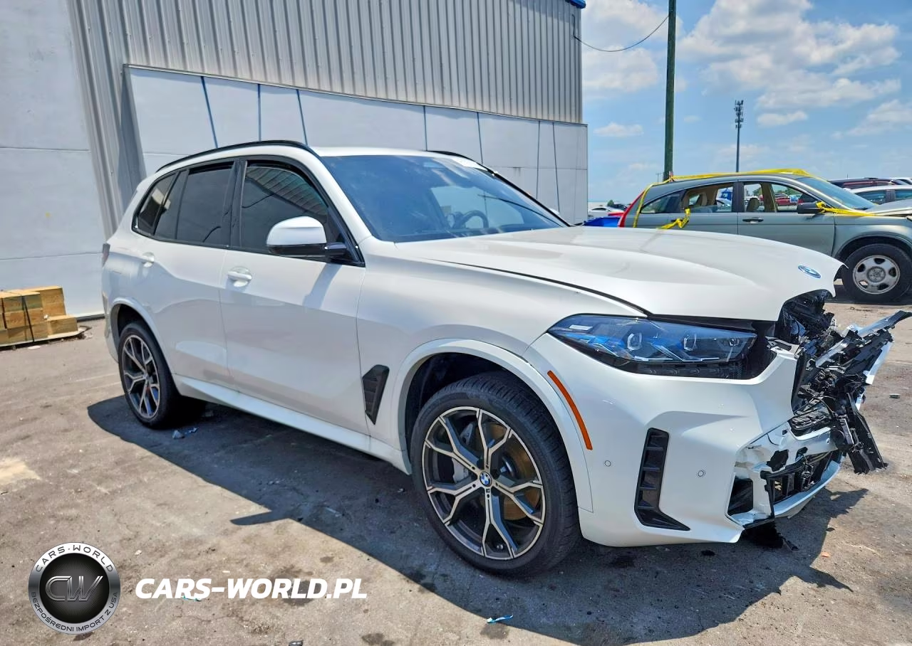 2026 BMW X5 xDrive50E VIN:5UX43EU02T9055922 - 4