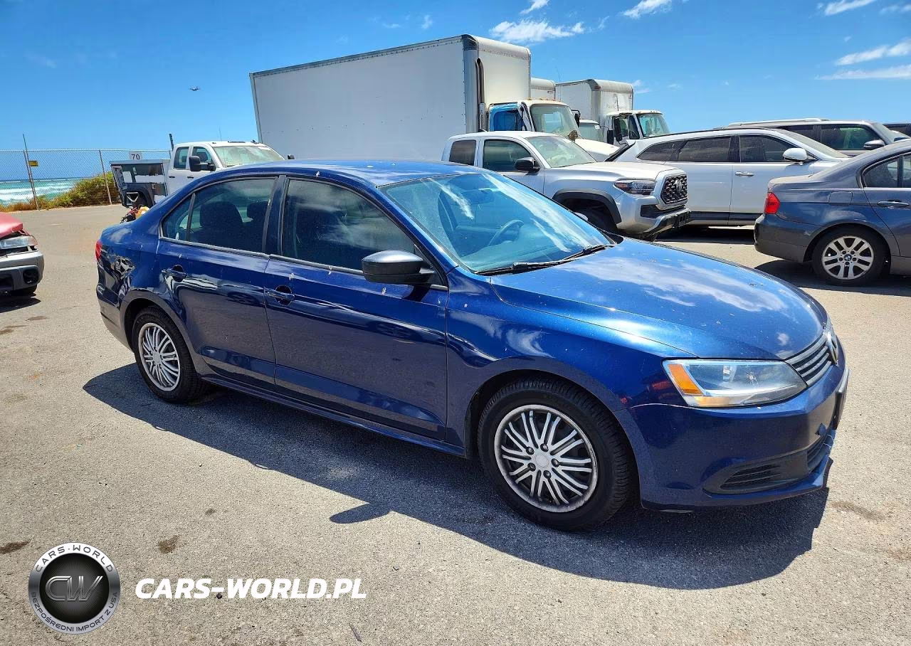 2012 Volkswagen Jetta Base VIN:3VW2K7AJ3CM398385 - 4
