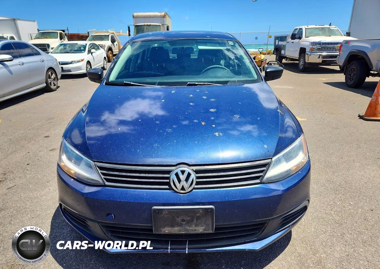 2012 Volkswagen Jetta Base VIN:3VW2K7AJ3CM398385 - 5