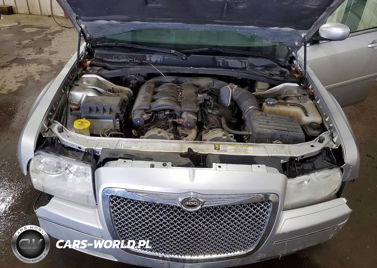 2007 Chrysler 300 Touring VIN:2C3KA53G27H877014 - 11