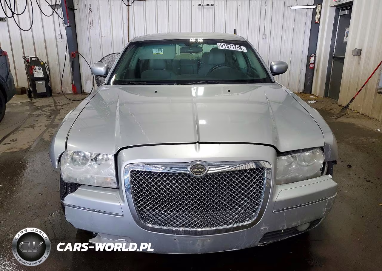 2007 Chrysler 300 Touring VIN:2C3KA53G27H877014 - 5