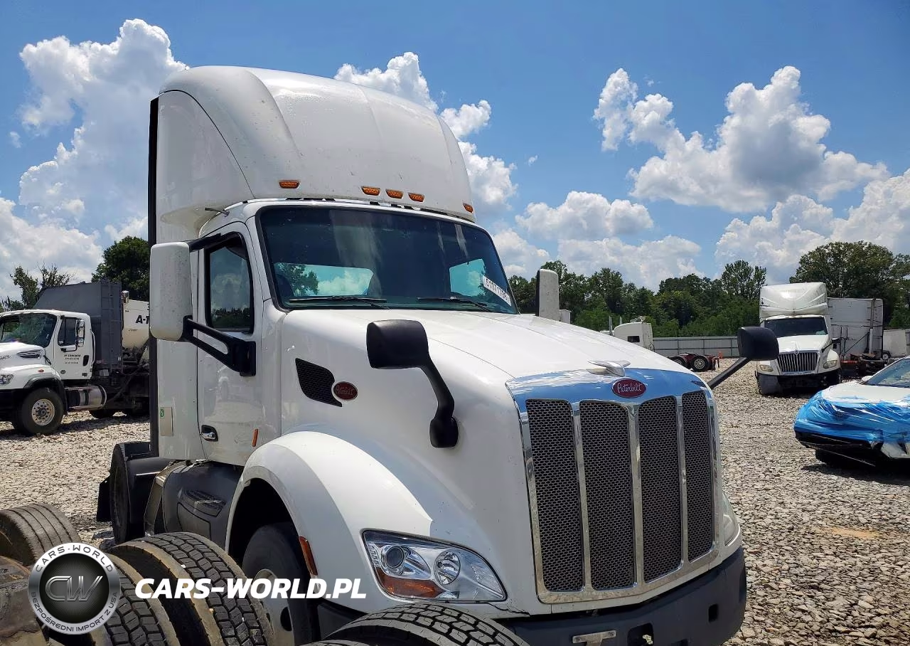 2019 Peterbilt 579 Semi Truck VIN:1XPBA48X5KD622134 - 4