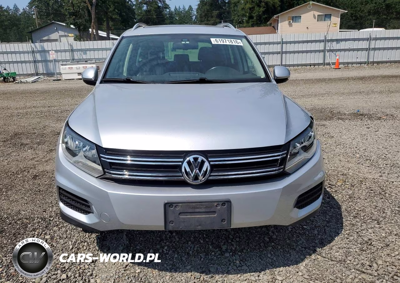 2017 Volkswagen Tiguan Wolfsburg VIN:WVGSV7AX3HW513519 - 5
