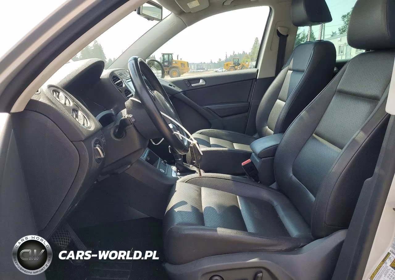 2017 Volkswagen Tiguan Wolfsburg VIN:WVGSV7AX3HW513519 - 7