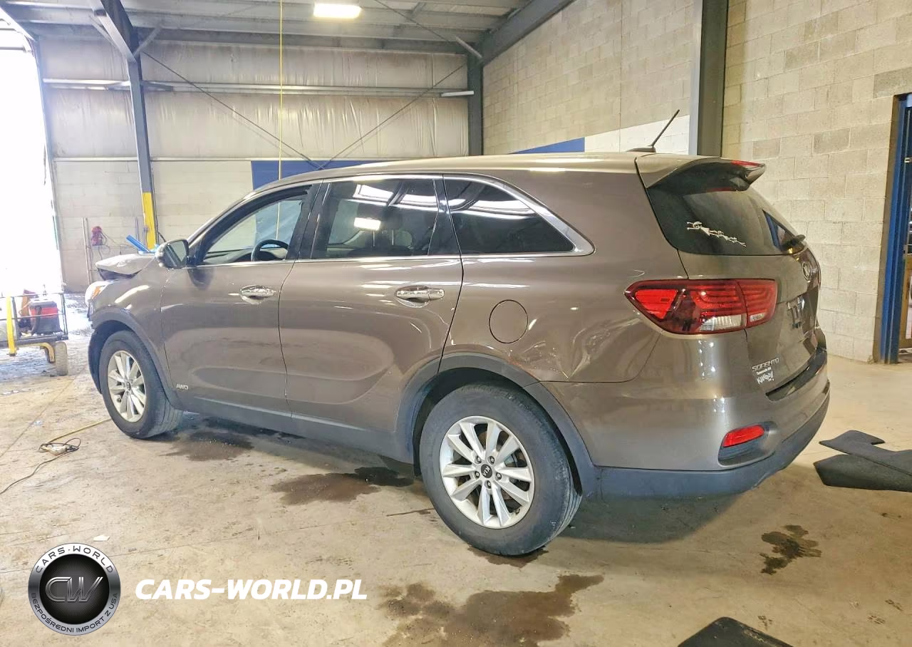 2019 Kia Sorento Lx V6 VIN:5XYPGDA50KG572517 - 2