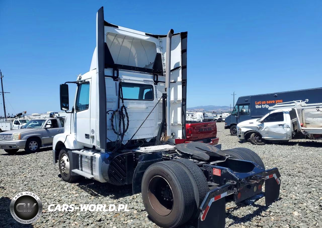 2018 Volvo Vnl Semi Truck VIN:4V4N39TG8JN892467 - 2