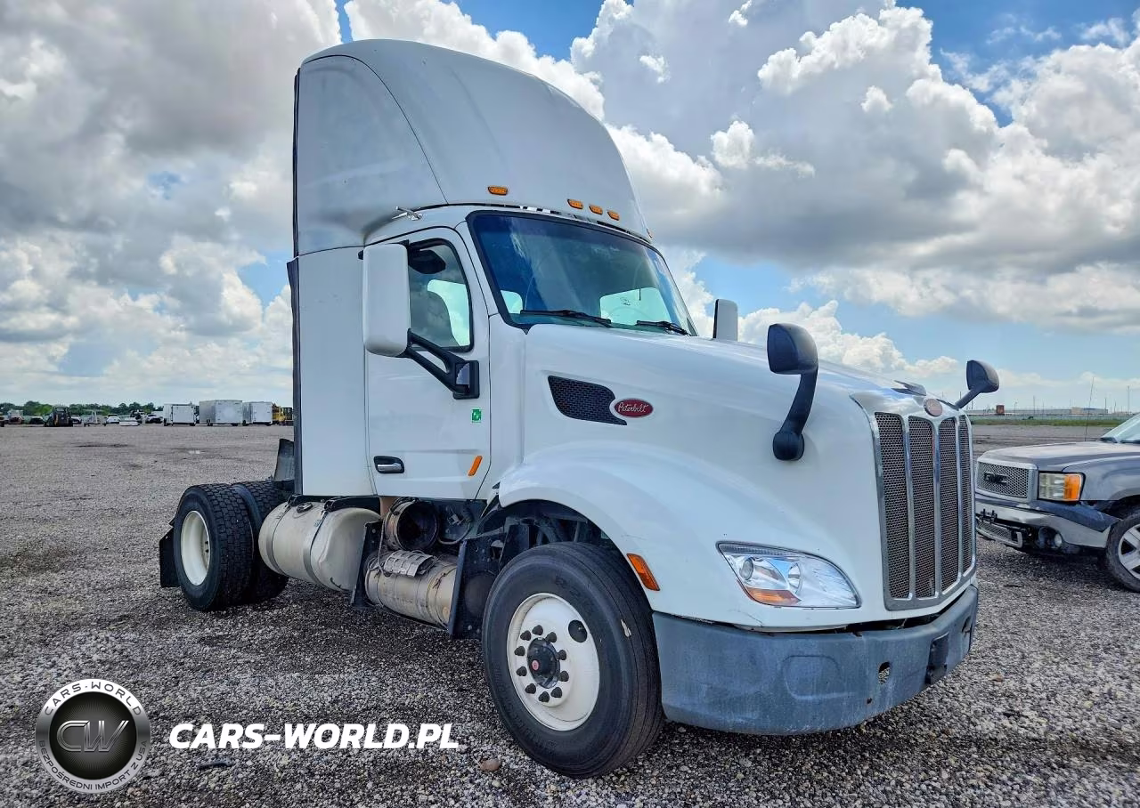 2016 Peterbilt 579 Semi Truck VIN:1XPBA48X5GD339725 - 4
