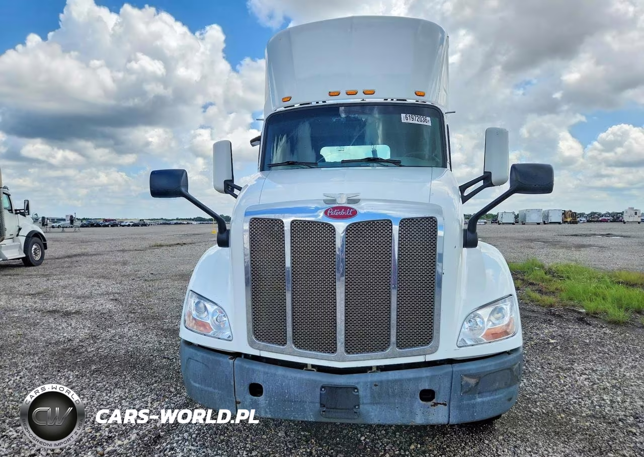 2016 Peterbilt 579 Semi Truck VIN:1XPBA48X5GD339725 - 5