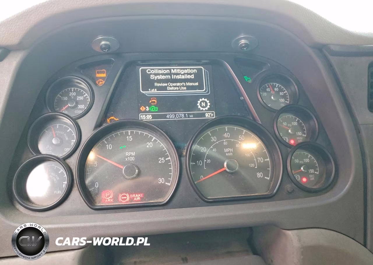 2016 Peterbilt 579 Semi Truck VIN:1XPBA48X5GD339725 - 9