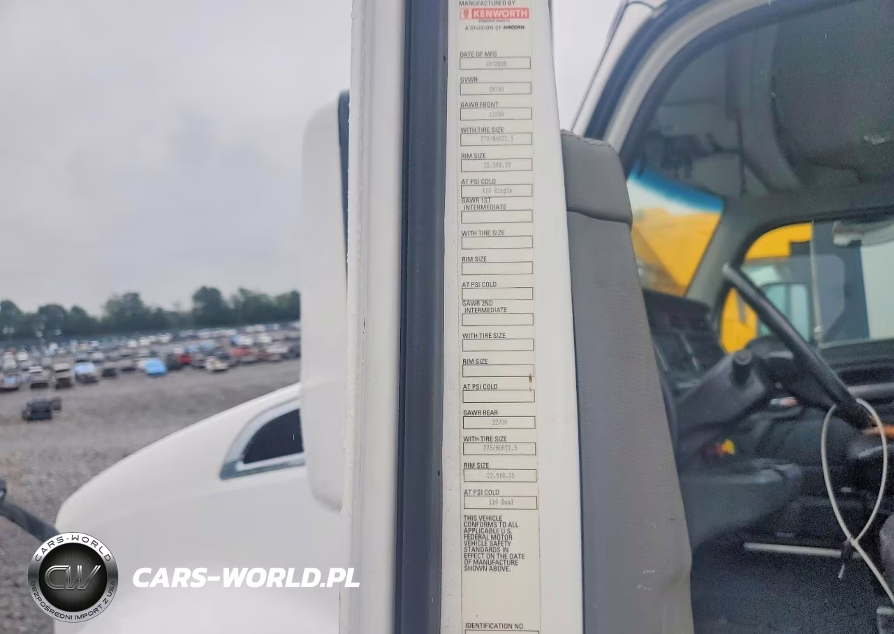 2019 Kenworth T680 Semi Truck VIN:1XKYA48XXKJ297319 - 11