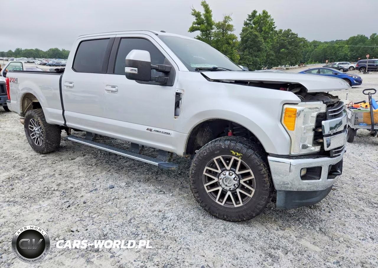 2017 Ford F250 Super Duty VIN:1FT7W2BT2HEC05673 - 4
