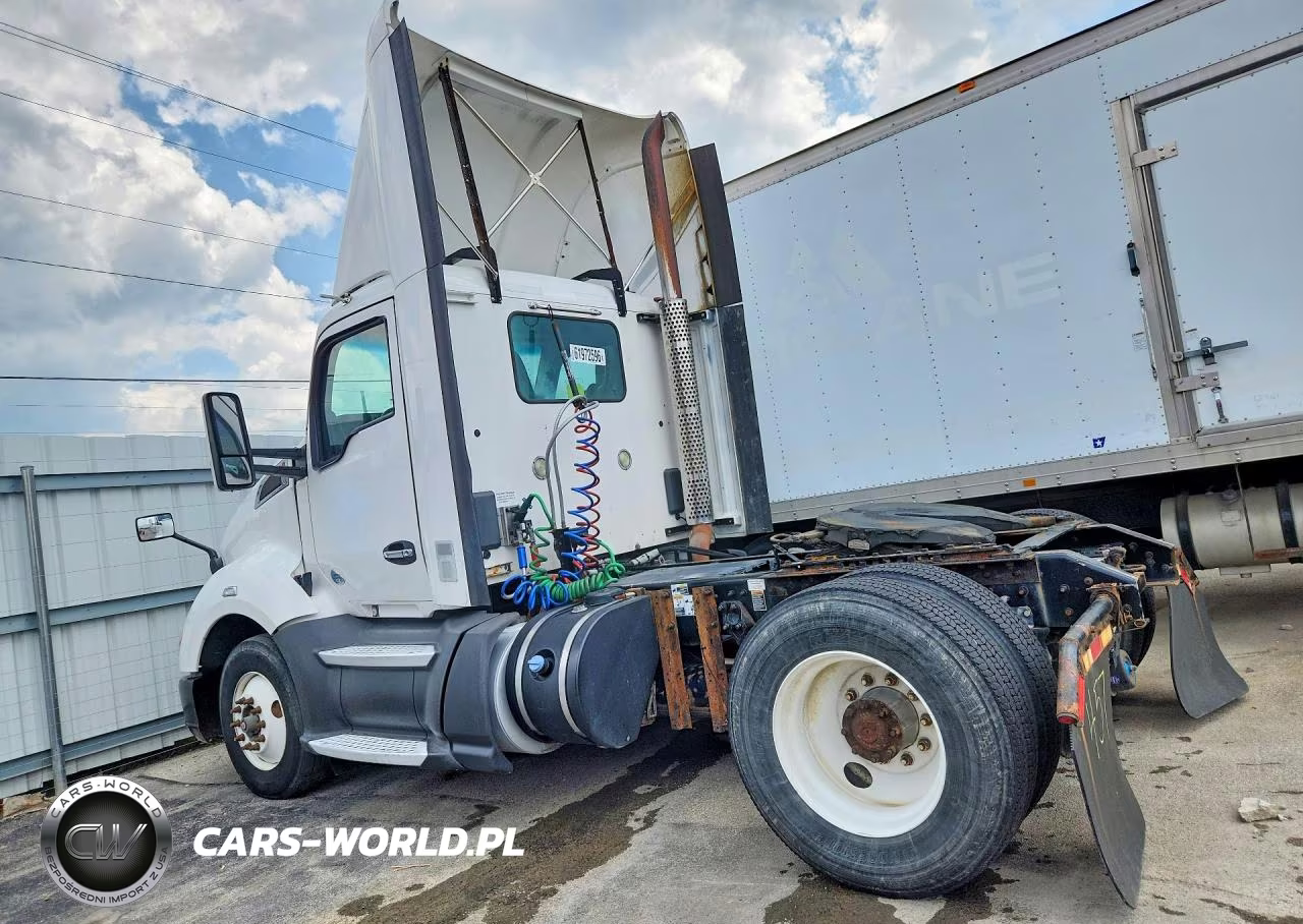 2016 Kenworth T680 Semi Truck VIN:1XKYA48X0GJ119149 - 2