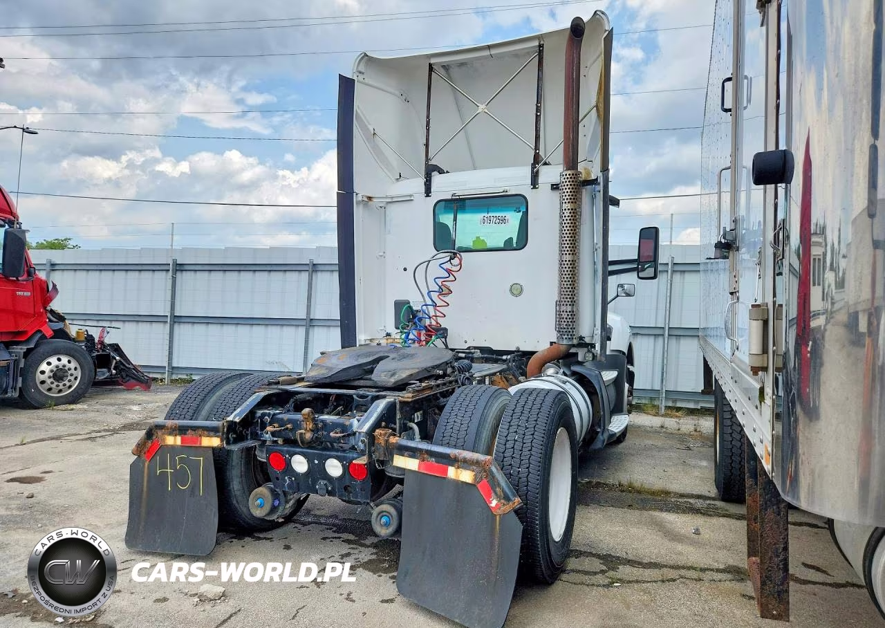2016 Kenworth T680 Semi Truck VIN:1XKYA48X0GJ119149 - 3