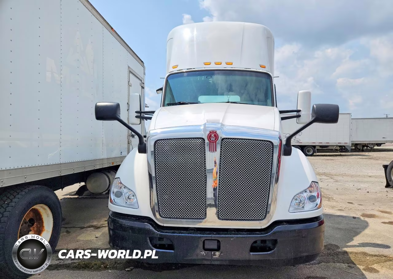 2016 Kenworth T680 Semi Truck VIN:1XKYA48X0GJ119149 - 5