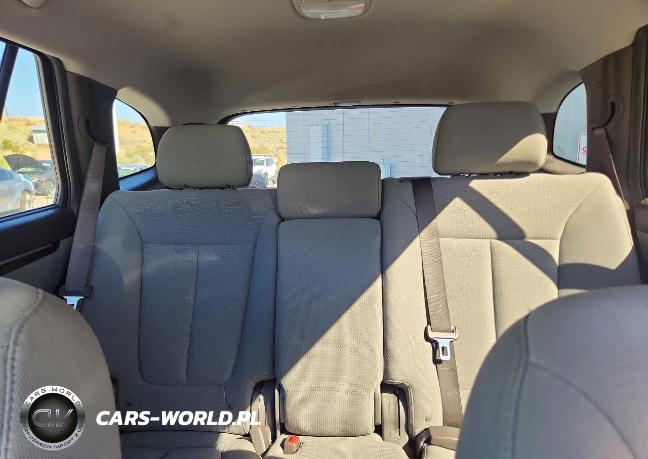 2011 Hyundai Santa Fe Gls VIN:5XYZGDAB1BG009023 - 10