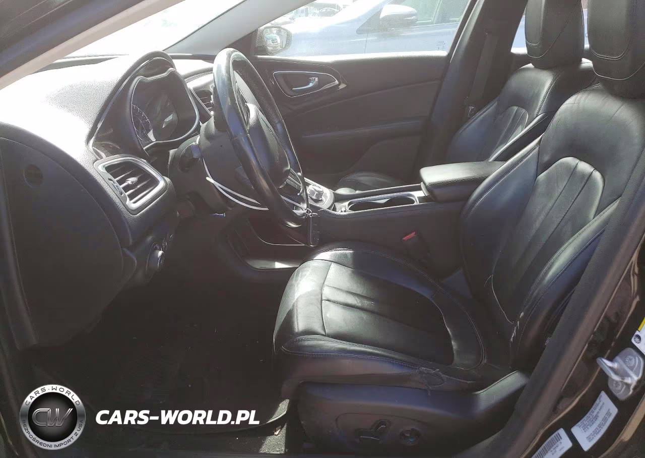 2015 Chrysler 200 C VIN:1C3CCCCB8FN665540 - 7