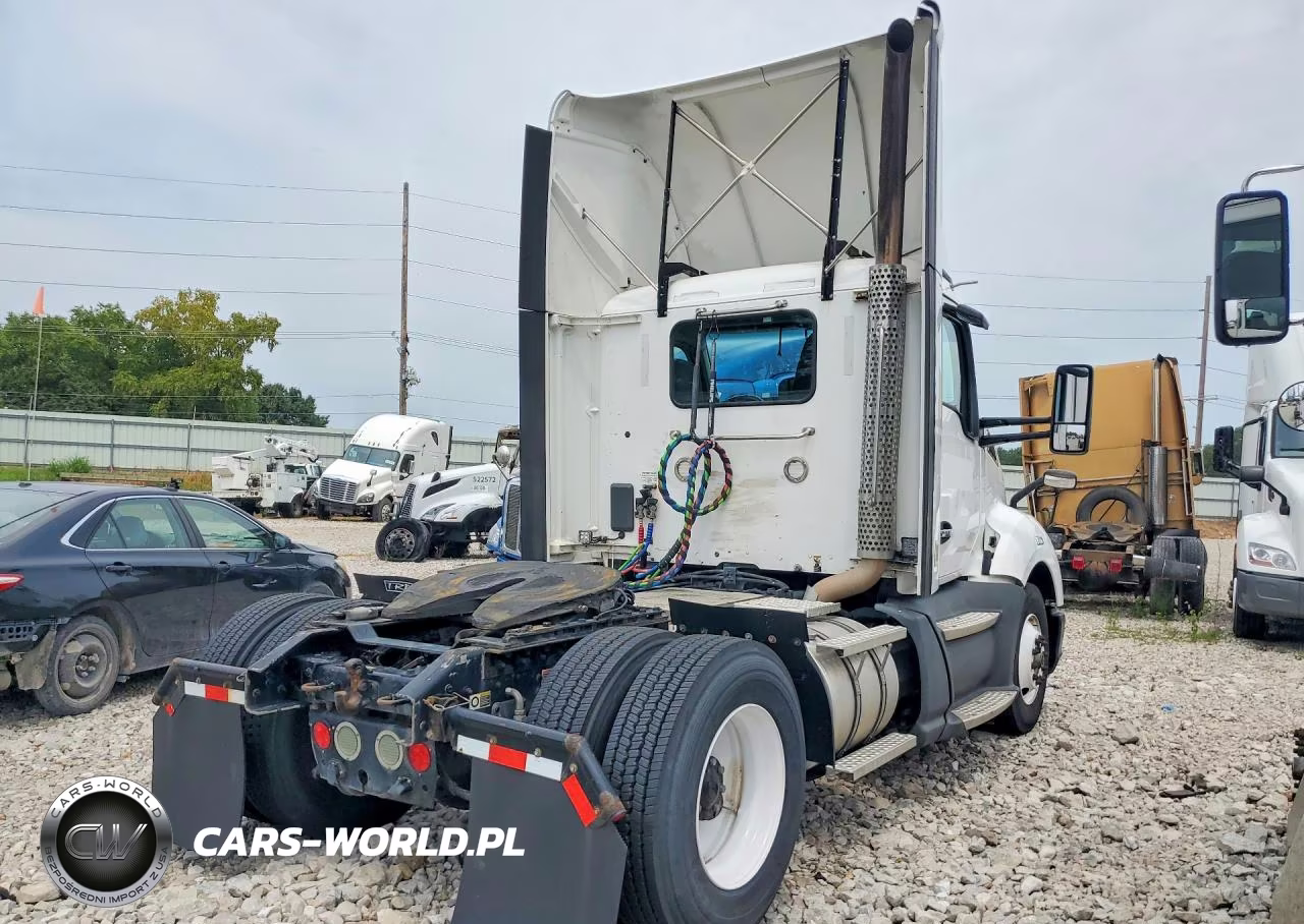 2019 Kenworth T680 Semi Truck VIN:1XKYA48X9KJ297246 - 3