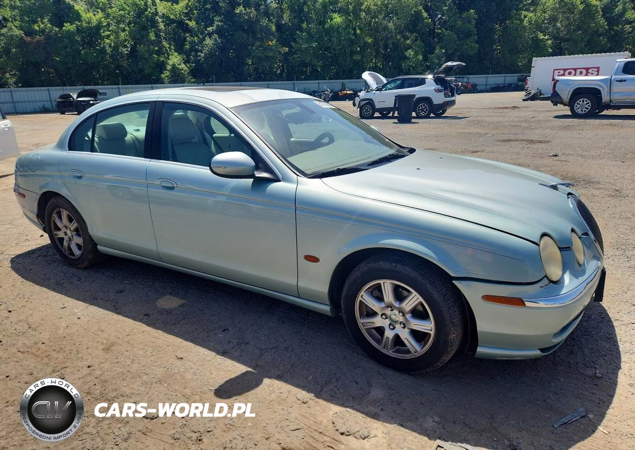 2003 Jaguar S-Type VIN:SAJEA01T63FM73593 - 4