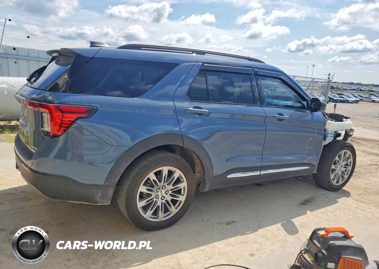 2025 Ford Explorer Active VIN:1FMUK8DH7SGD01431 - 3