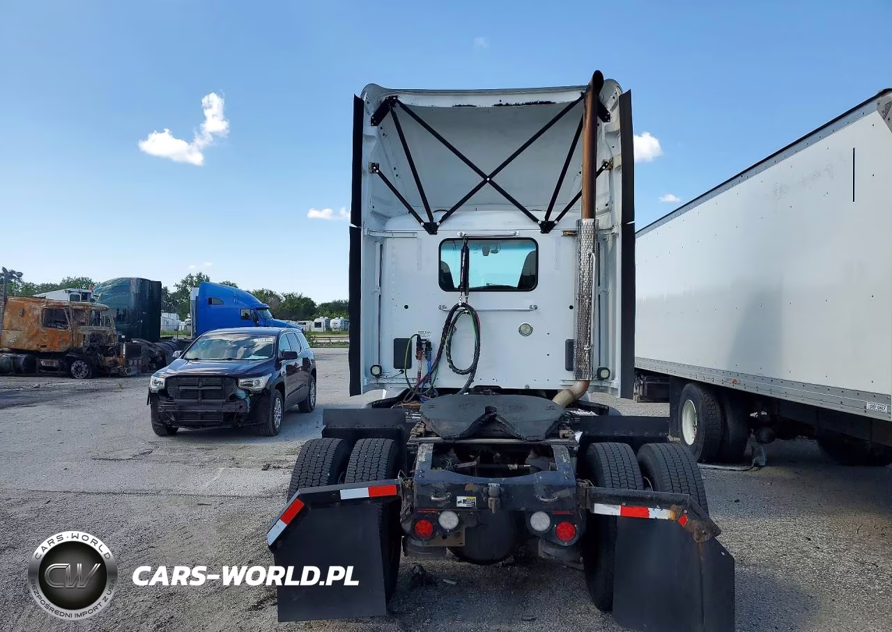 2018 Peterbilt 579 Semi Truck VIN:1XPBA48X1JD477317 - 6