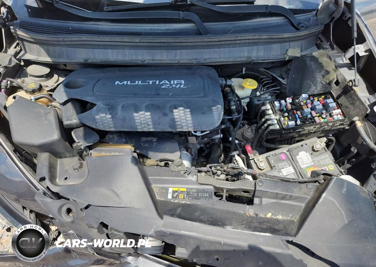 2015 Jeep Cherokee Limited VIN:1C4PJLDB9FW696226 - 12