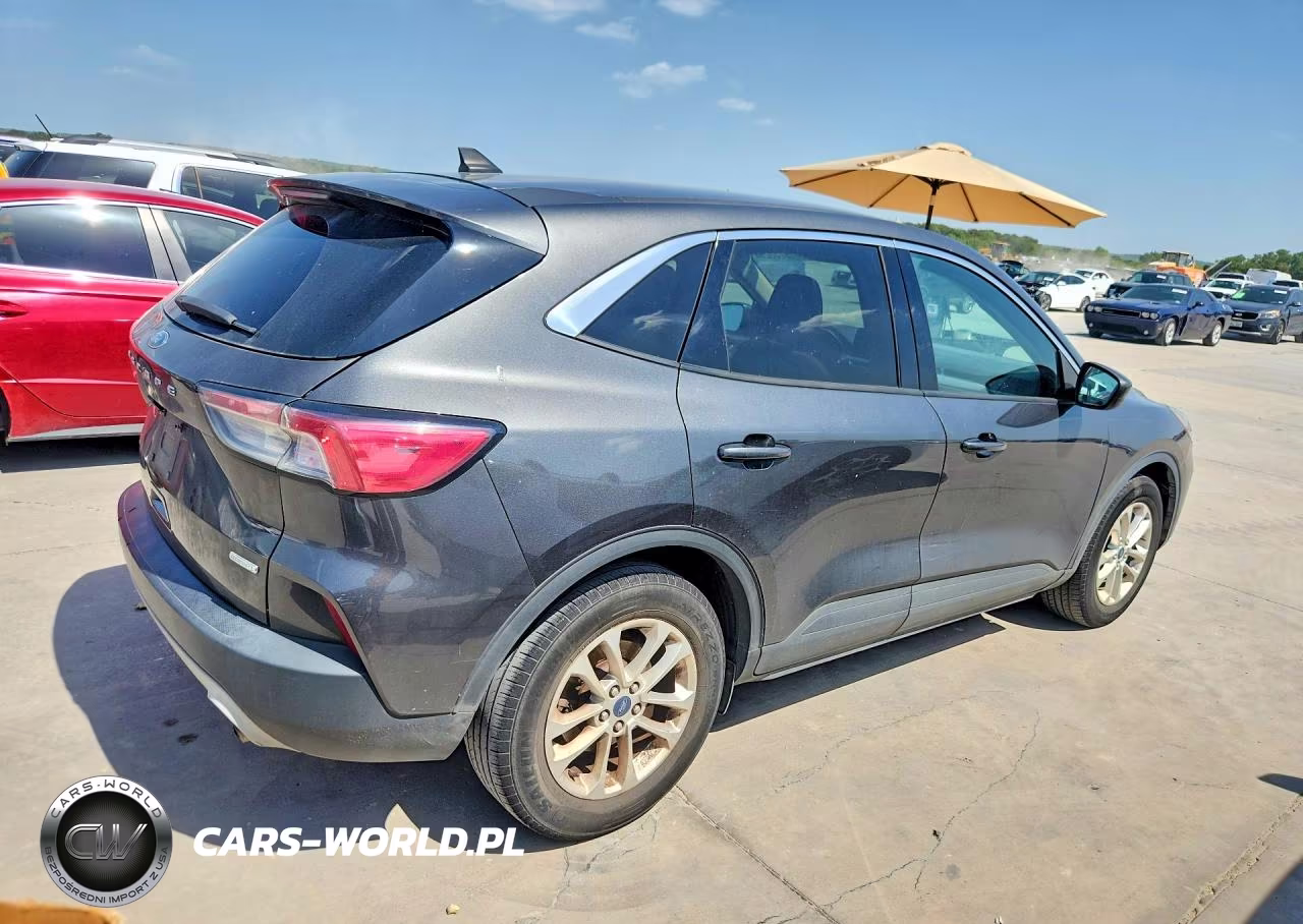 2020 Ford Escape Se VIN:1FMCU0G67LUB92960 - 3