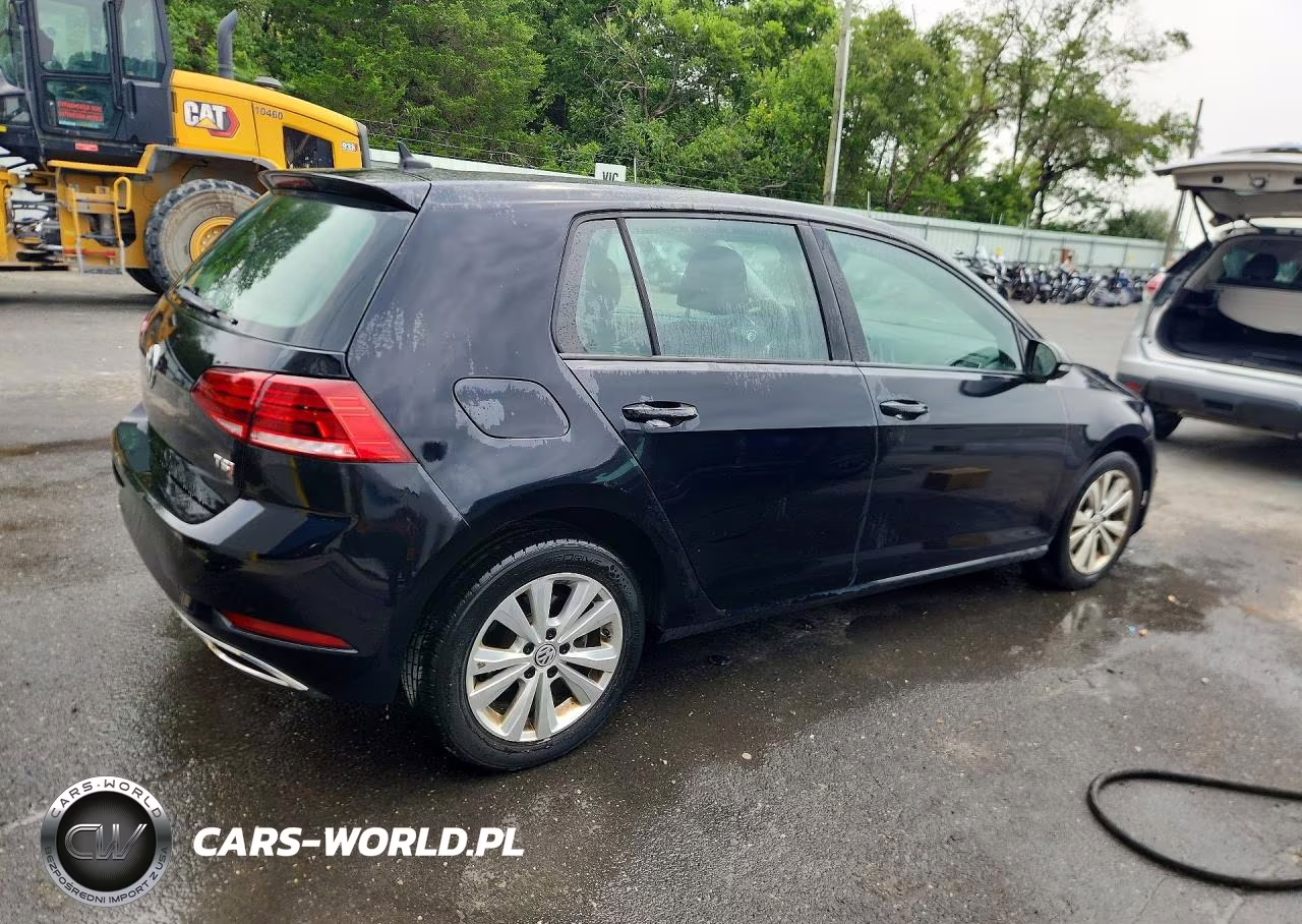 2018 Volkswagen Golf S VIN:3VWB17AU5JM296130 - 3