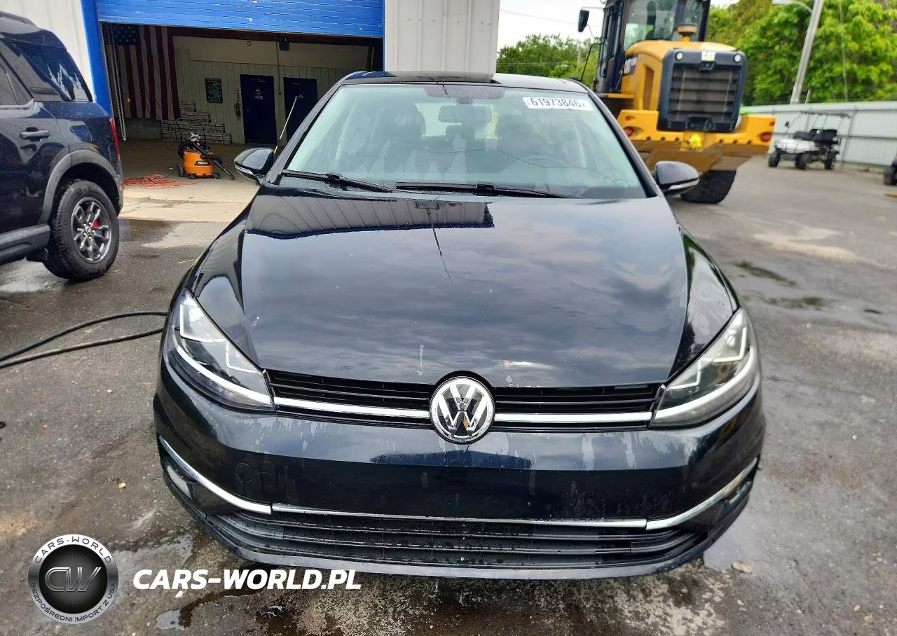 2018 Volkswagen Golf S VIN:3VWB17AU5JM296130 - 5