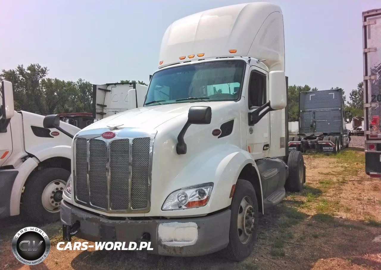 2017 Peterbilt 579 Semi Truck – zdjęcie 1 z 12