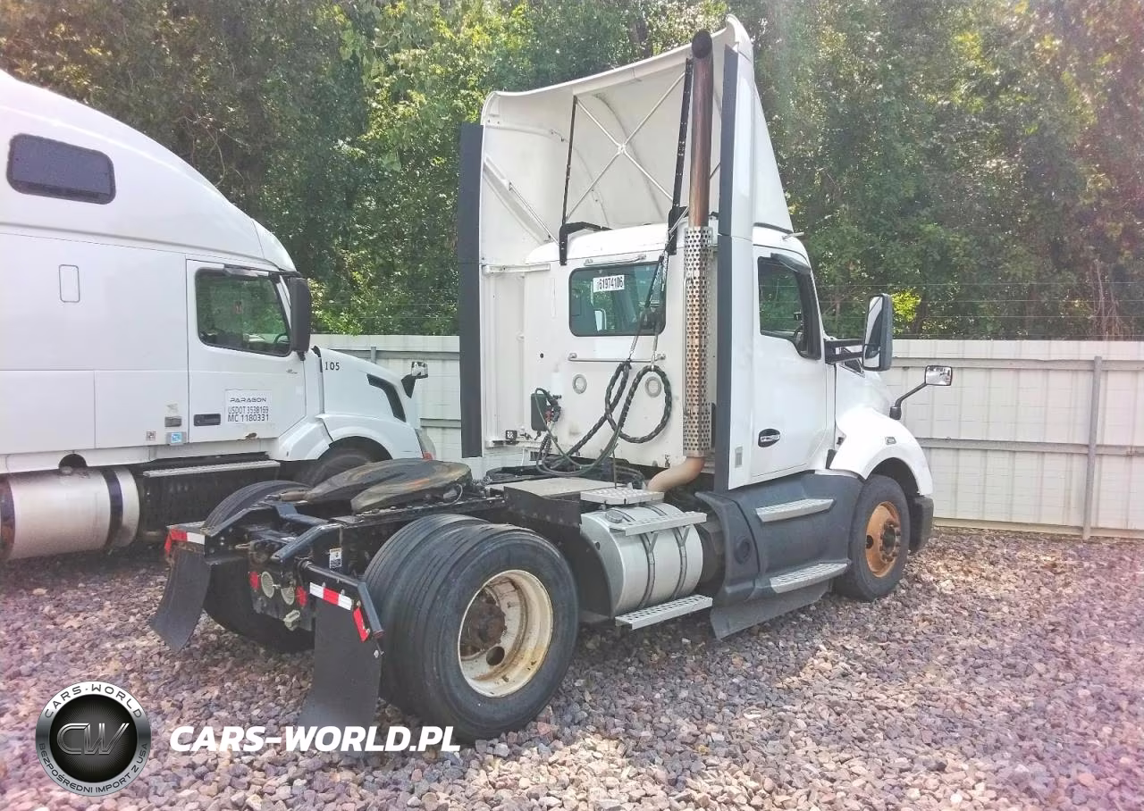 2020 Kenworth T680 Semi Truck VIN:1XKYA48X0LJ394188 - 3