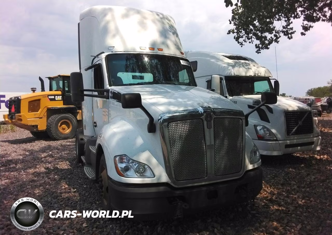2020 Kenworth T680 Semi Truck VIN:1XKYA48X0LJ394188 - 5
