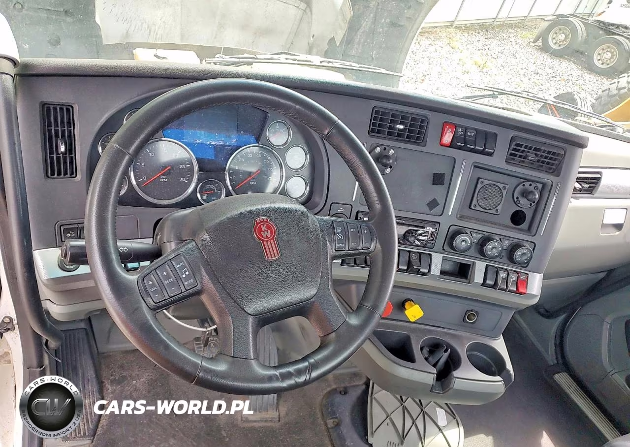 2020 Kenworth T680 Semi Truck VIN:1XKYA48X0LJ394188 - 8
