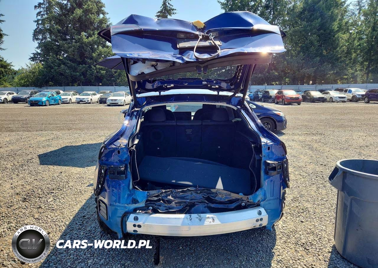 2023 Tesla Model Y VIN:7SAYGDEF6PF917574 - 6