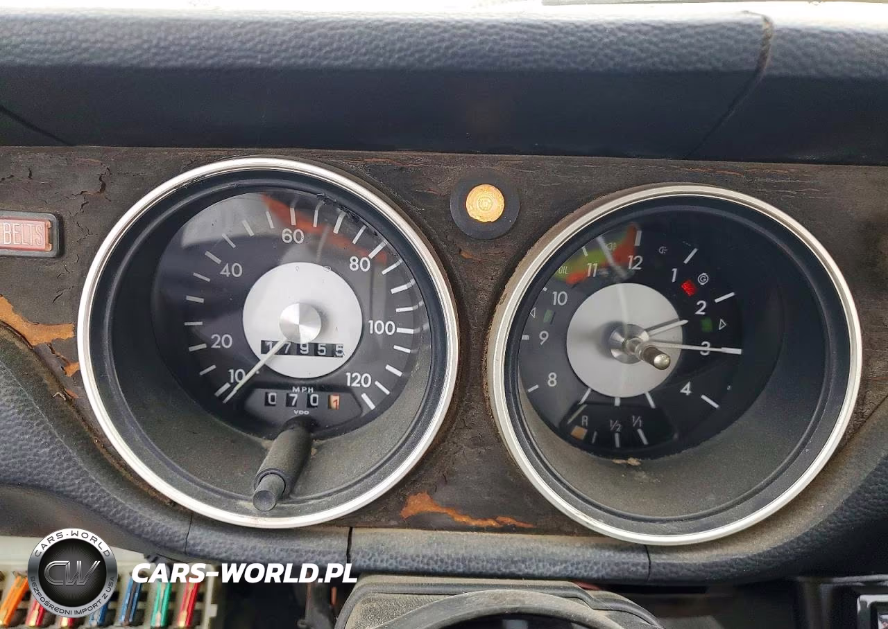 1973 Volkswagen 412 VIN:4632082403 - 9