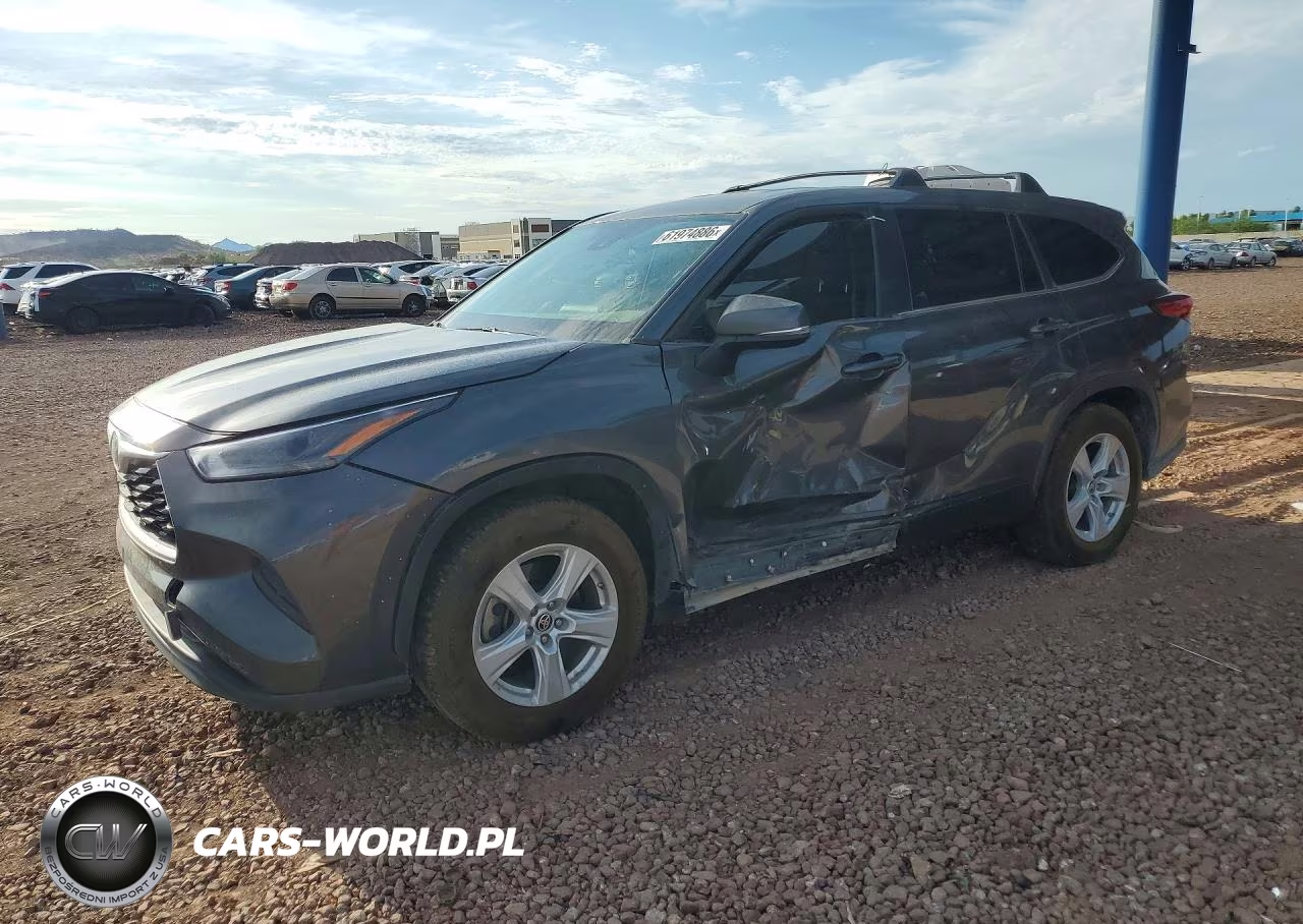 2023 Toyota Highlander L – zdjęcie 1 z 13