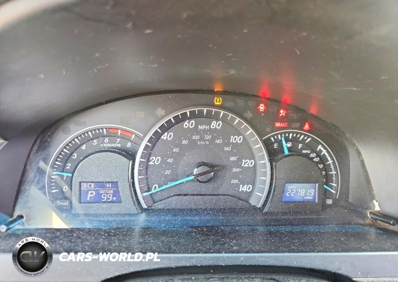 2012 Toyota Camry Le VIN:4T4BF1FK8CR228316 - 9